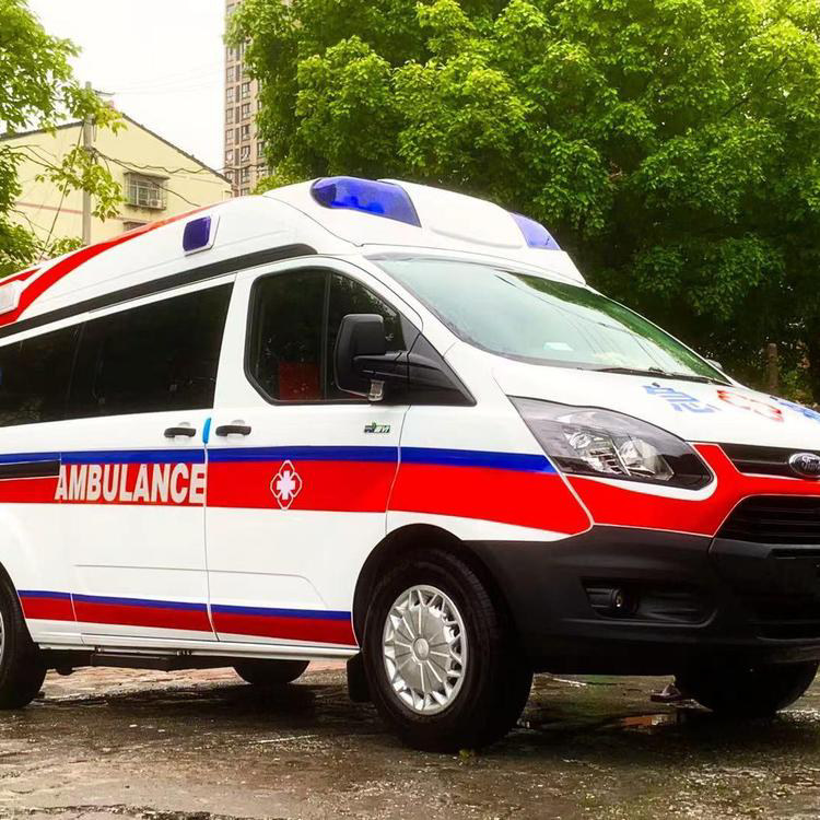 新龙镇重症监护救护车出租护送返乡